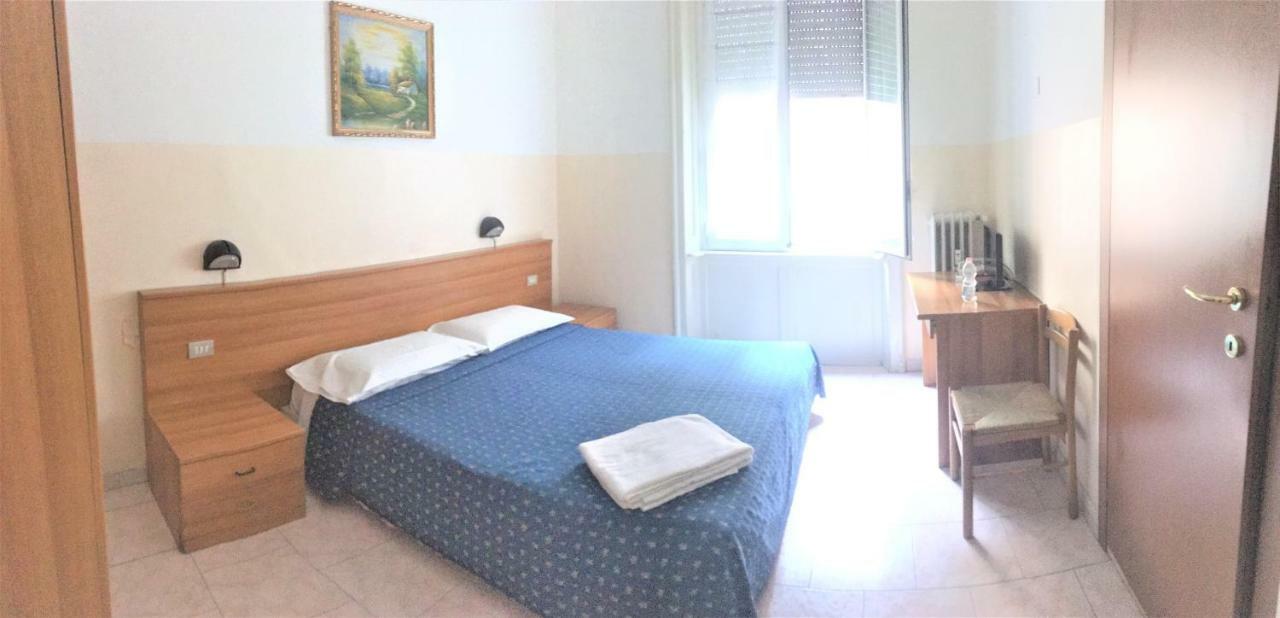 Hotel San Tomaso Milánó Kültér fotó
